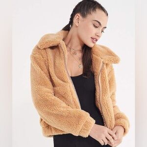 UO Urban Outfitters Cropped Teddy Jacket